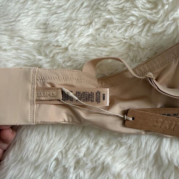 NEW Skims Wireless form T-shirt Demi Bra Size 40DD - Picture 5 of 9